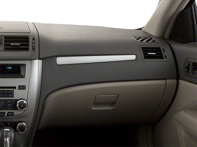 New 2010 Black Ford SE image 15