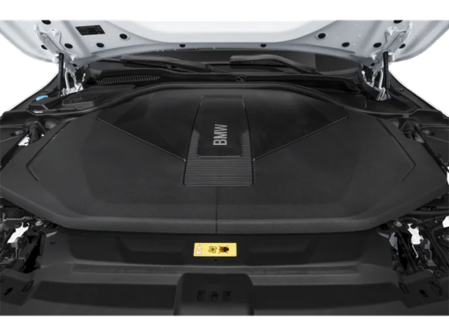 New 2026 Mineral White Metallic BMW xDrive40 image 9