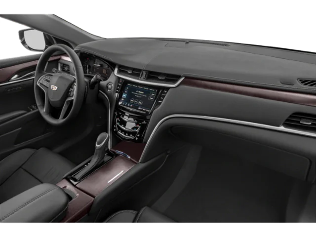 Used 2019 Silver Cadillac Luxury image 13