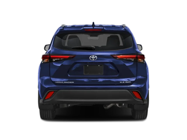 Used 2026 Wind Chill Pearl Toyota XLE image 5