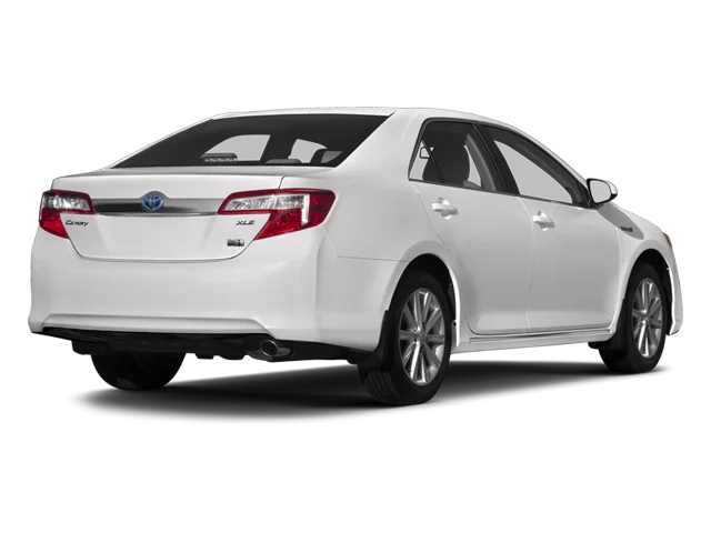 Used 2013 Super White Toyota LE image 2