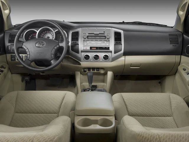 Used 2009 Super White Toyota  image 4