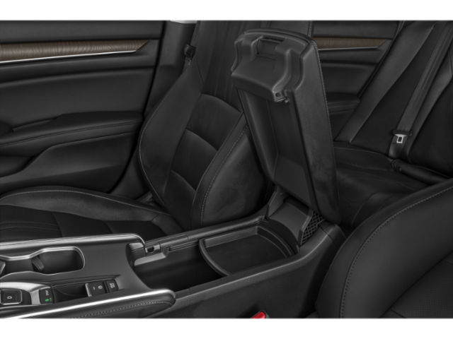 Used 2021 White Honda Touring image 11