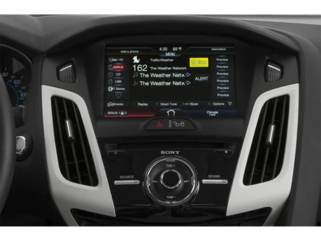 Used 2013 Sterling Gray Metallic Ford SE image 17