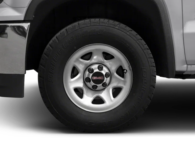 Used 2018 White GMC Base image 8