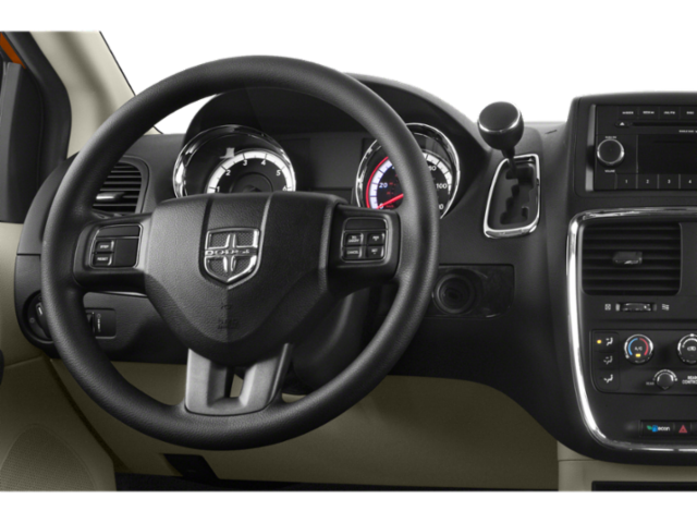 Used 2015 Silver Dodge SXT image 4