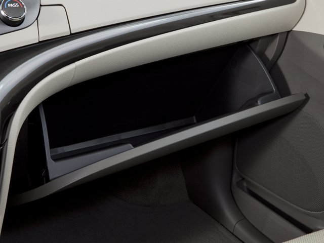Used 2013 Predawn Gray Mica Toyota XLE image 13