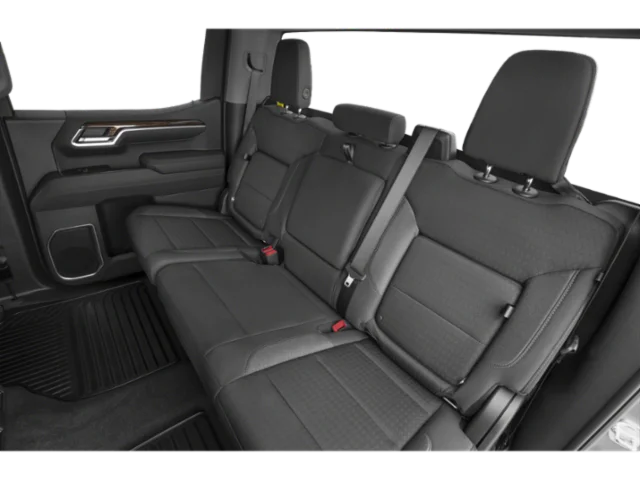 Used 2025 White GMC Elevation image 12