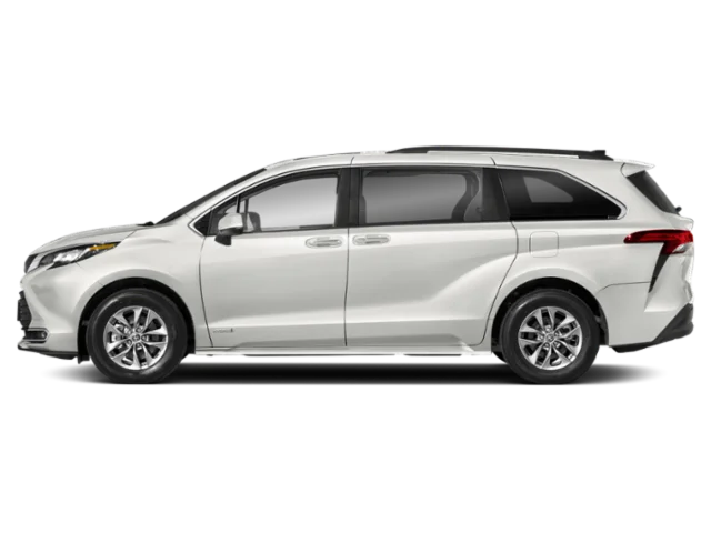 Used 2021 White Toyota XLE image 3