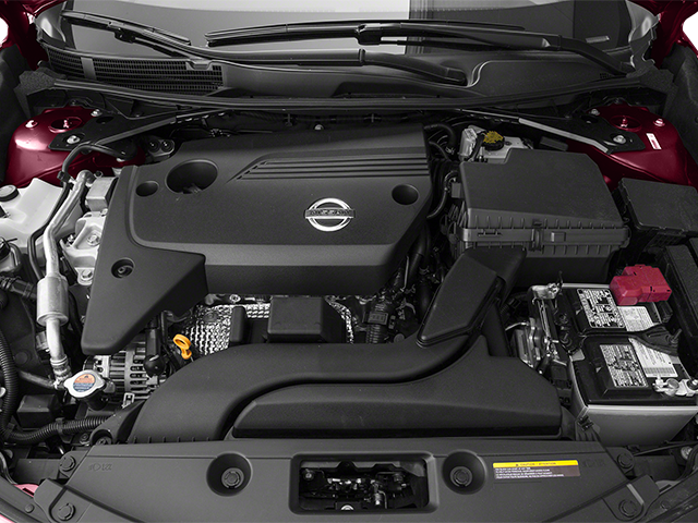 Used 2013 Black Nissan 2.5 SL image 18