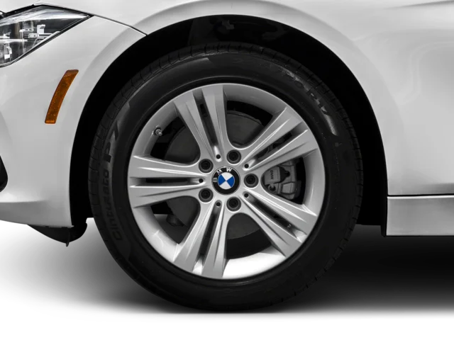 Used 2017 Silver BMW 330i xDrive image 14