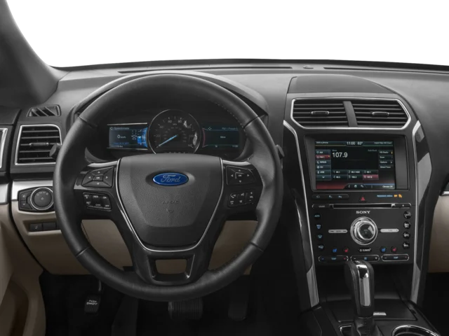 Used 2016 White Ford Limited image 15