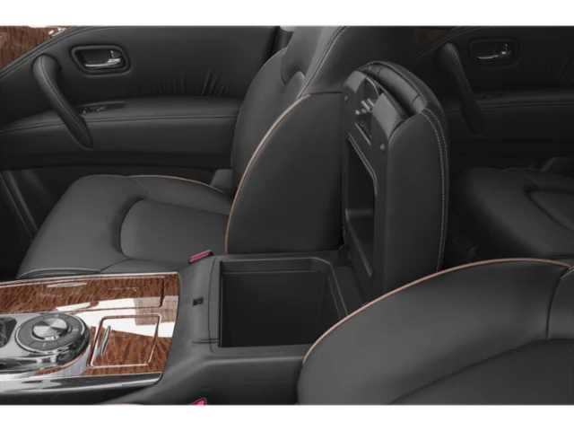 Used 2019  nissan SL image 15