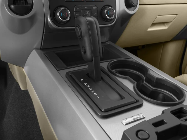 Used 2016  Ford XLT image 11