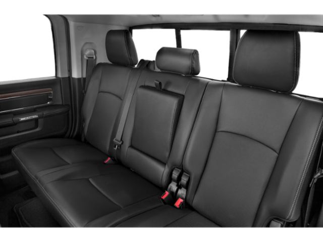 Used 2018 Delmonico Red Pearl Coat Ram Laramie image 18