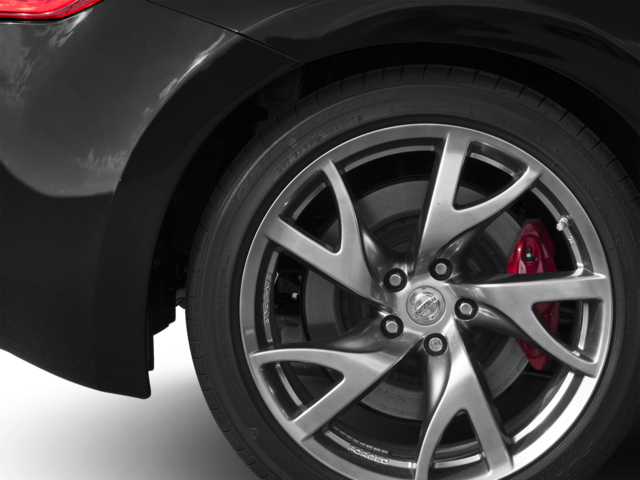 Used 2016 Red Nissan Base image 13