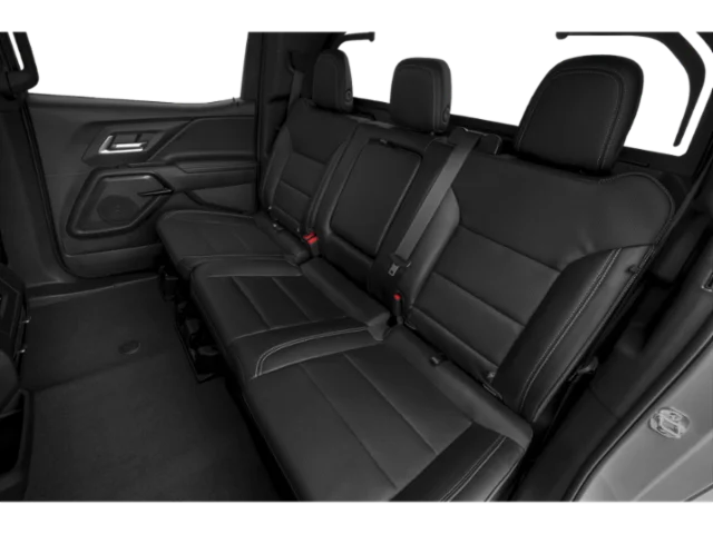 New 2026 White Chevrolet standard range lt image 10