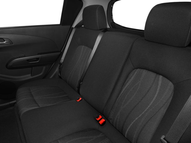 2016 Chevrolet Sonic LT - Photo 17