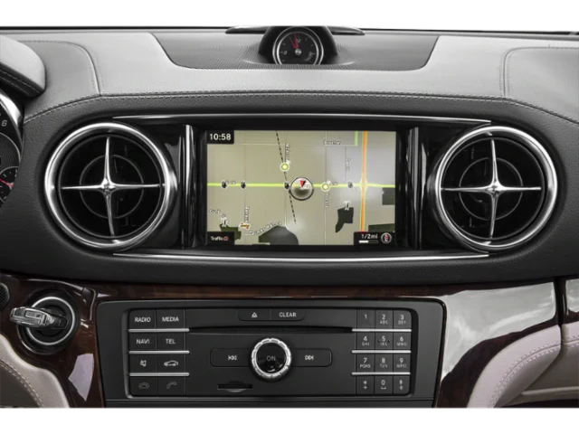 Used 2018 Gray Mercedes-Benz SL 550 image 16