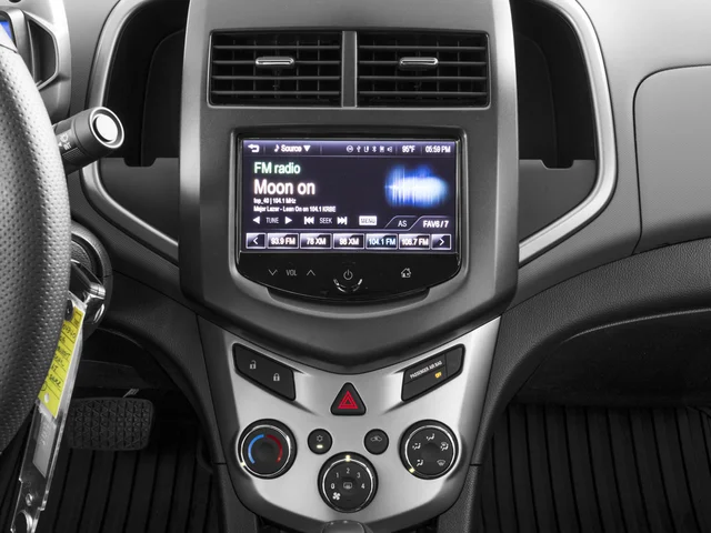 Used 2016 Black Chevrolet LT image 10