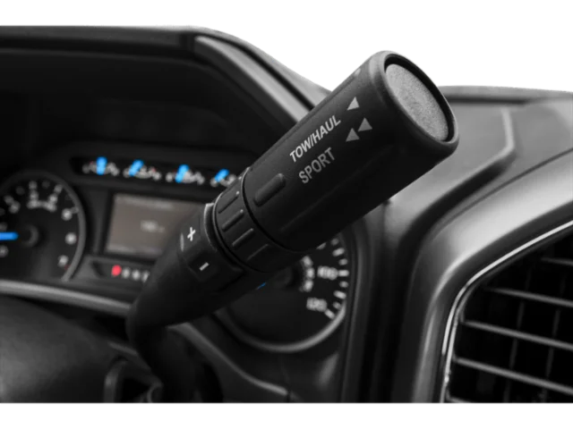 Used 2015 Blue Flame Metallic Ford XLT image 8