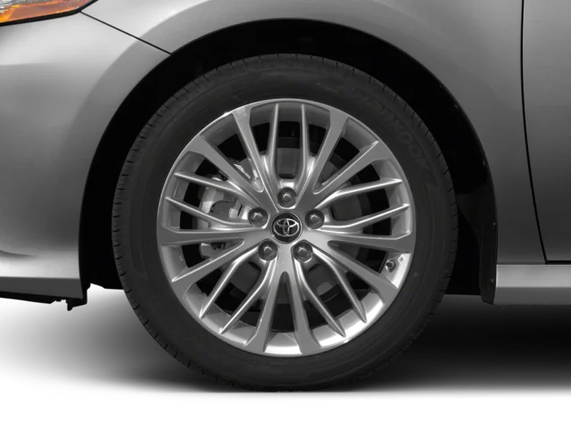 Used 2018 Super White Toyota Hybrid SE image 8