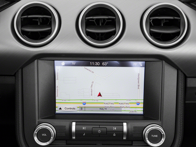 Used 2018 Oxford White Ford GT Premium image 13