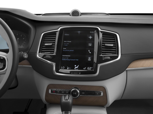 Used 2018  Volvo T6 Inscription image 19