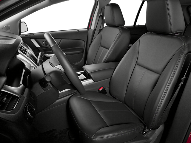 Used 2014 Tuxedo Black Metallic Ford SE image 8