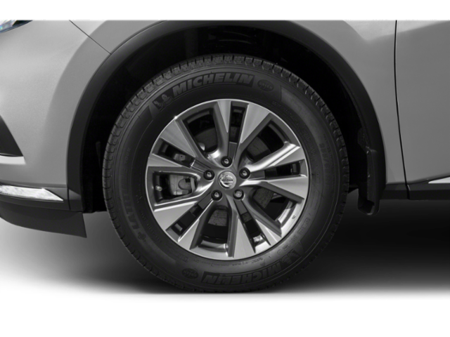 Used 2015 Black Nissan S image 9