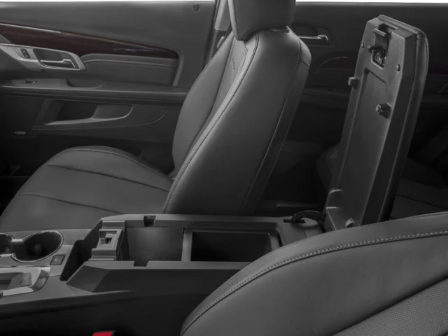 Used 2017 Silver GMC Denali image 12