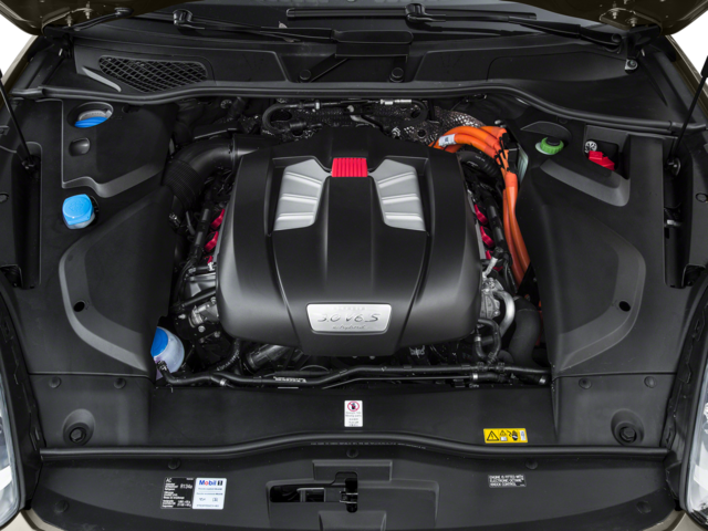 Used 2017  Porsche S image 13