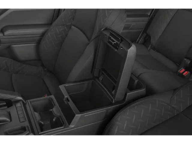 2025 Toyota Tacoma SR - Photo 11