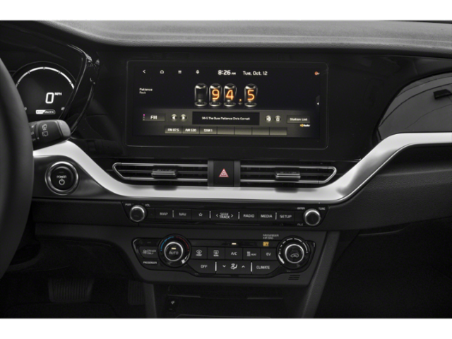 Used 2022 Snow White Pearl Kia EX image 7