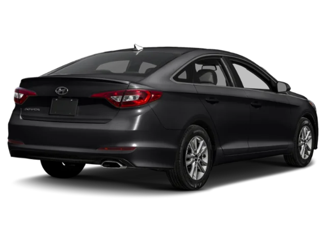 Used 2015 Black Hyundai SE image 2