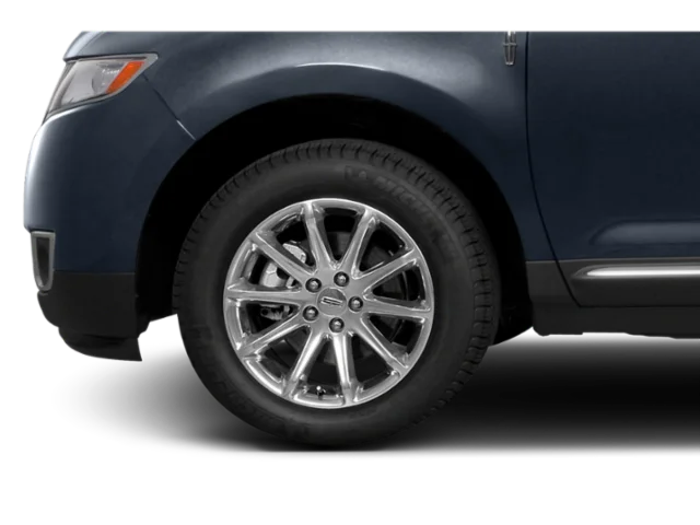 Used 2015 Pearl White Lincoln base image 9
