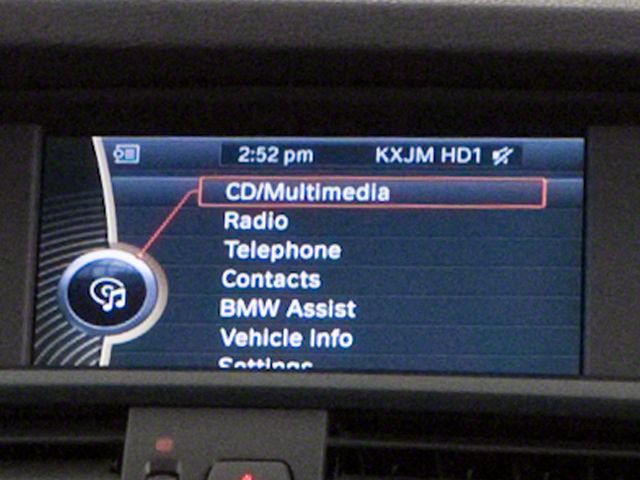 Used 2013 Blue BMW xDrive28i image 24