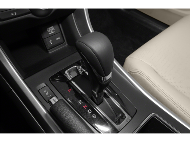 Used 2014 Crystal Black Pearl Honda Touring image 8