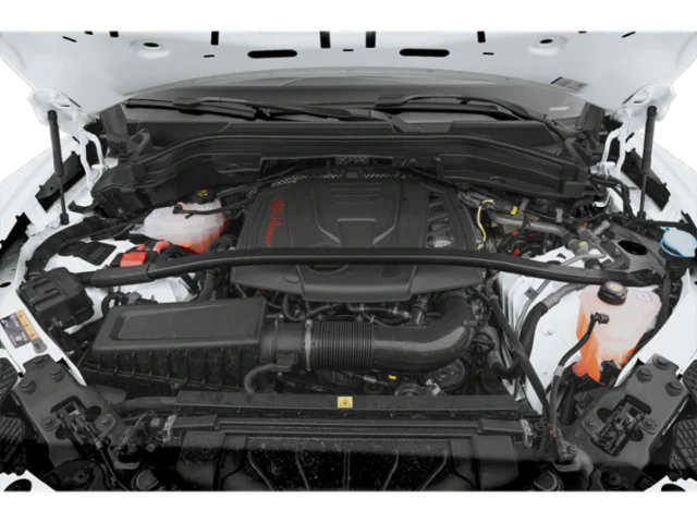 New 2026 Vulcano Black Metallic Exterior Paint Alfa Romeo Base image 9