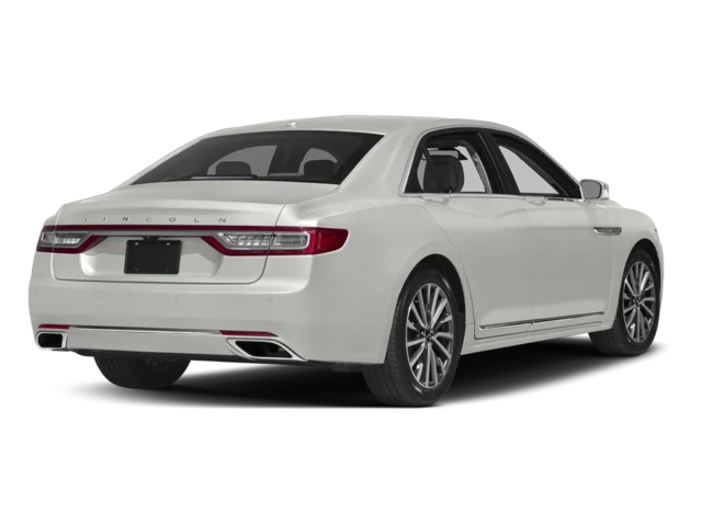 Used 2017 White Platinum Tri-Coat Lincoln Reserve image 2