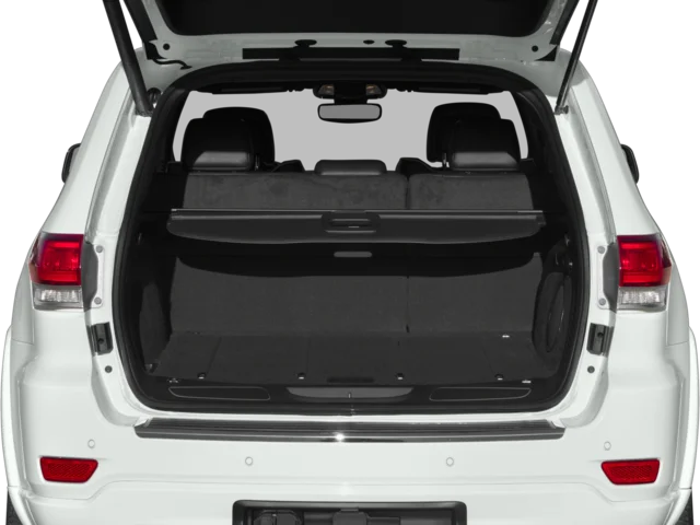 Used 2017 White Jeep Overland image 9