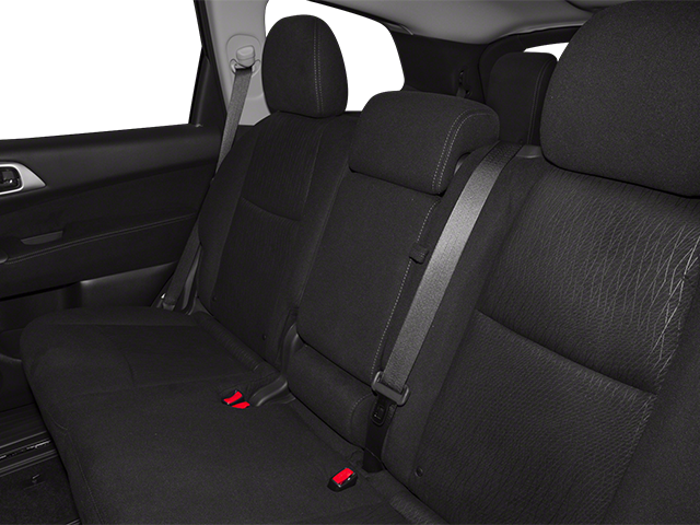 Used 2014 Red Nissan Platinum image 18