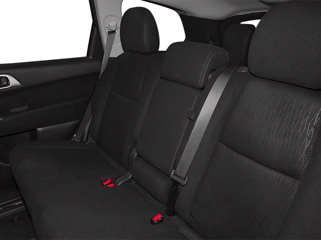 Used 2014 Cayenne Red Nissan SV image 12