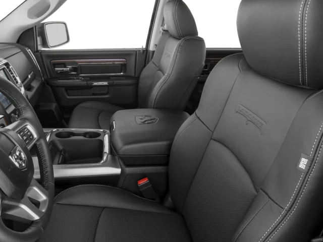 Used 2017 Black Ram Laramie image 6