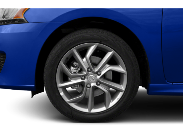 Used 2015 Gray Nissan SR image 9