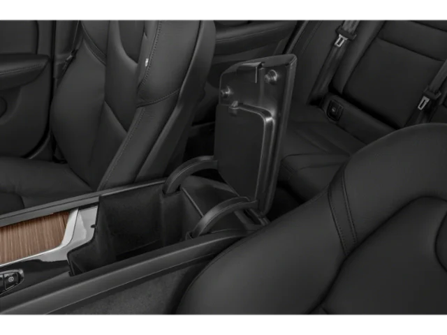 New 2024 Crystal White Volvo Plus Black Edition image 11