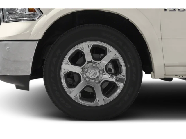Used 2018 Gray Ram Laramie image 8