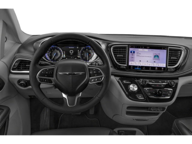 Used 2024 Silver Chrysler Touring L image 4