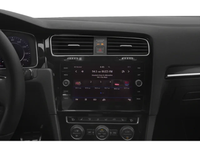 Used 2019 White Volkswagen DCC & Navigation 4Motion image 15