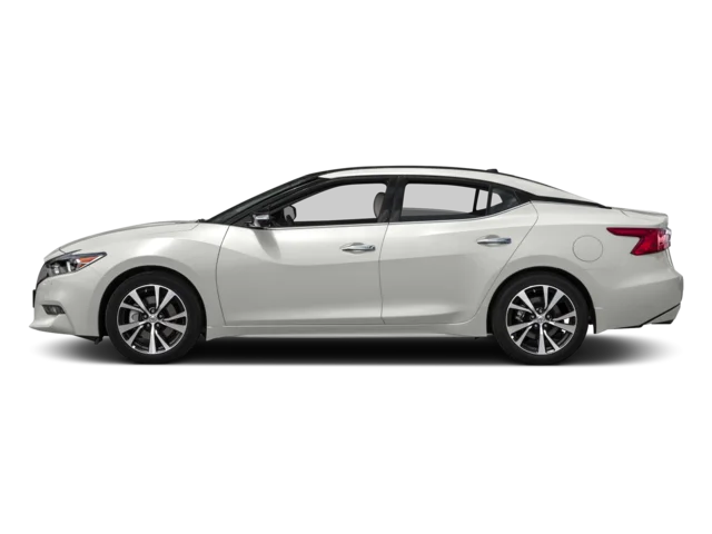 Used 2016 White Nissan Platinum image 11